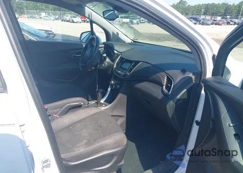 2019 Chevrolet Trax Ls из США, поврежденный, VIN 3GNCJKSB0KL236844